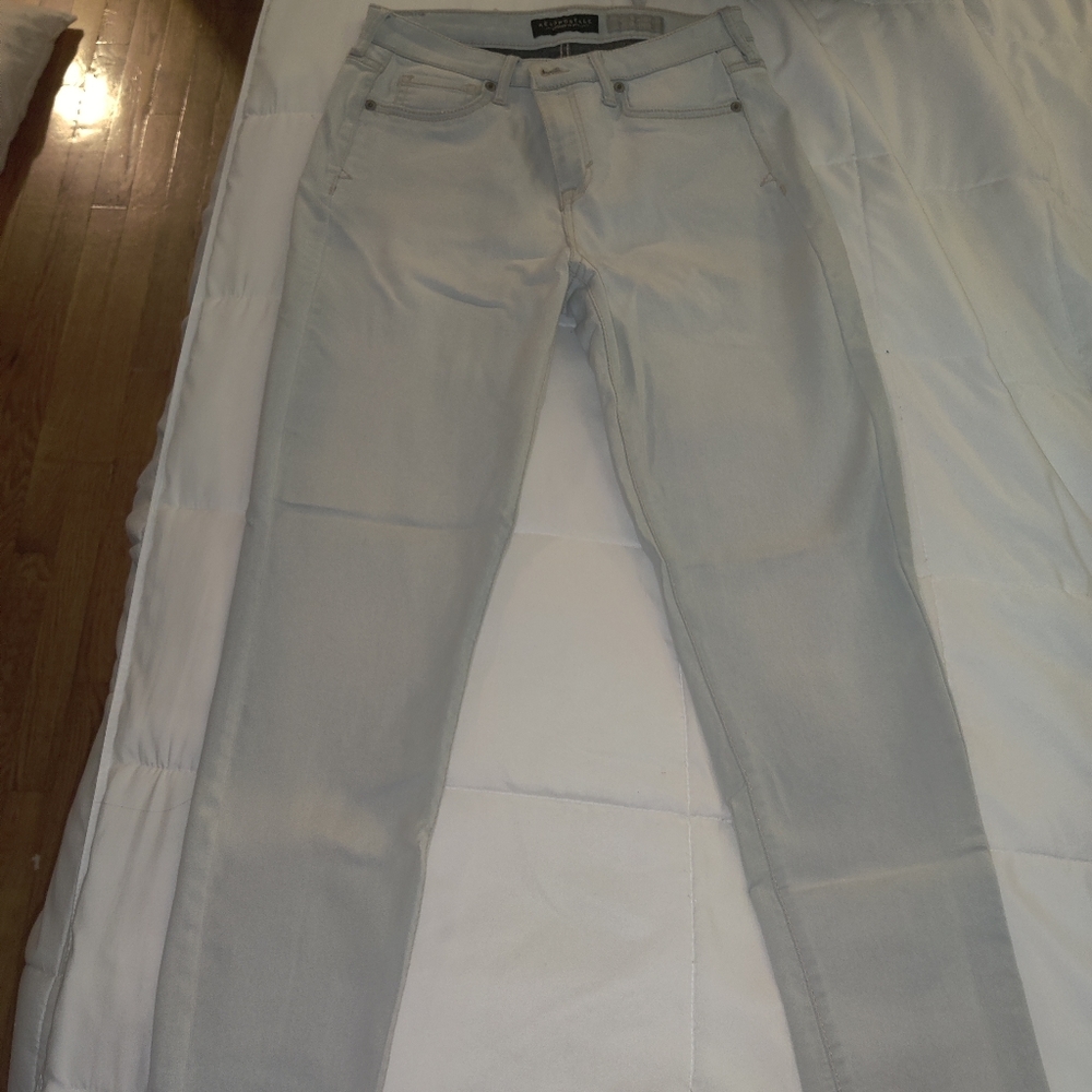 Woman's jeans